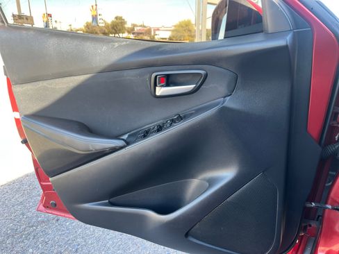 Used 2017 Toyota Yaris iA image 13