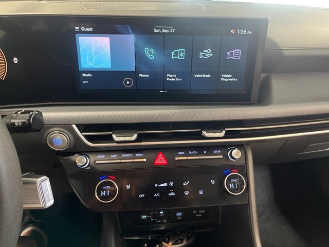 Used 2025 Hyundai Sonata SEL FWD image 30