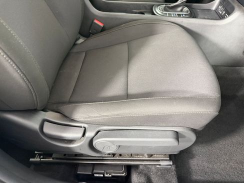 Used 2024 Hyundai Kona SEL AWD/4WD image 32