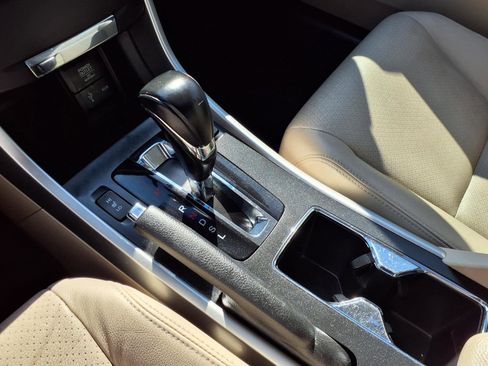 Used 2013 Honda Accord EX-L image 20