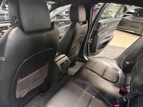 Used 2018 Jaguar XE S RWD image 38
