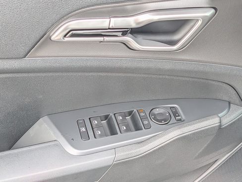 New 2027 Kia Sportage LX FWD image 28