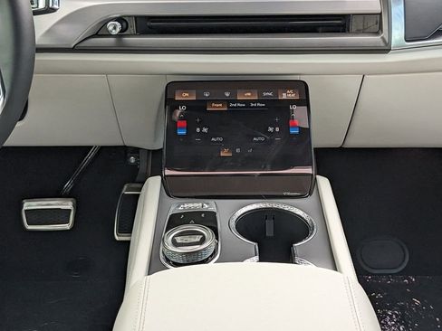 New 2026 Cadillac Vistiq Luxury w/ LPO, Floor Liner Package image 22