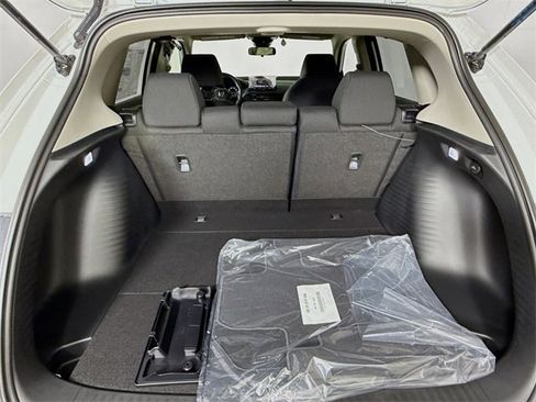 New 2026 Honda HR-V LX image 28