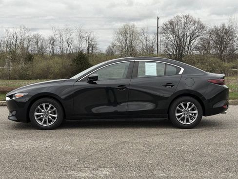 Used 2021 MAZDA MAZDA3 s image 40