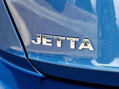 Used 2021 Volkswagen Jetta SE image 34