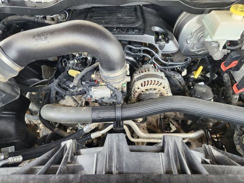 Used 2019 RAM 1500 Big Horn image 25