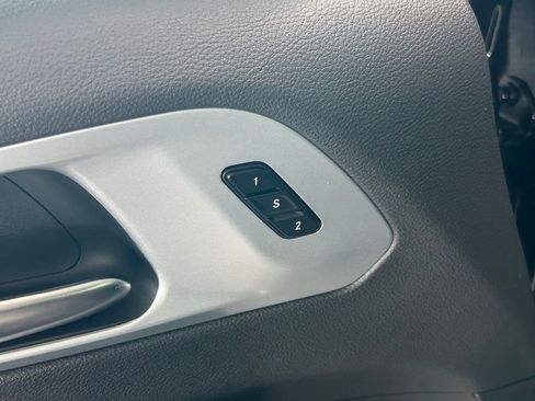 New 2026 Chrysler Pacifica Limited w/ S Appearance Package FWD image 41