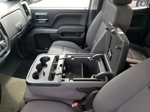 Used 2018 Chevrolet Silverado 1500 LT image 19