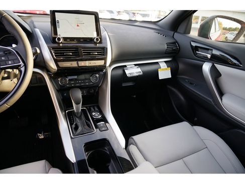 New 2025 Mitsubishi Eclipse Cross SEL image 21