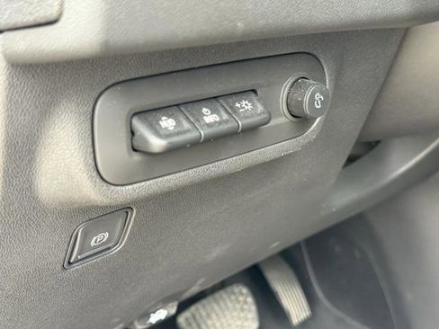 Certified 2024 GMC Terrain Denali image 21