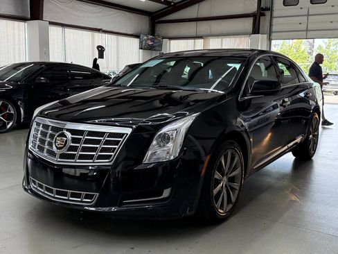 Used 2014 Cadillac XTS FWD image 5