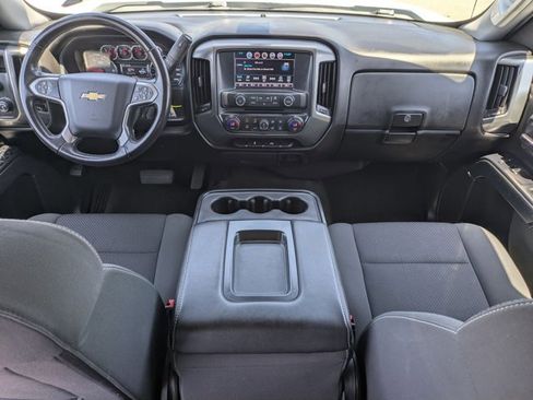 Used 2018 Chevrolet Silverado 1500 LT w/ LT Eassist Package AWD/4WD image 16