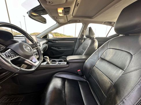 Used 2020 Nissan Altima 2.0 Platinum image 21