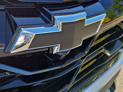 New 2026 Chevrolet Equinox RS w/ Convenience Package III image 14