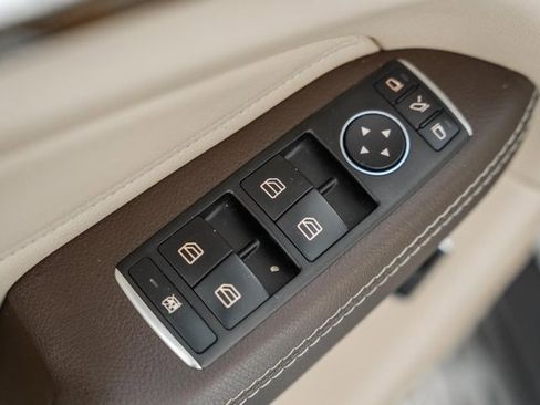 Used 2017 Mercedes-Benz GLS 450 4MATIC image 43