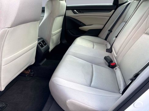 Used 2020 Honda Accord EX image 13