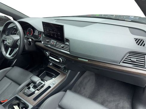 Used 2024 Audi Q5 2.0T Premium w/ Convenience Package image 45