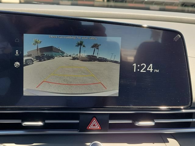 Certified 2025 Hyundai Elantra SEL FWD image 14