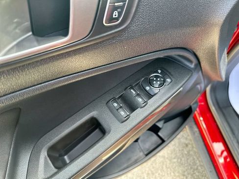 Used 2020 Ford EcoSport SE w/ SE Convenience Package FWD image 27