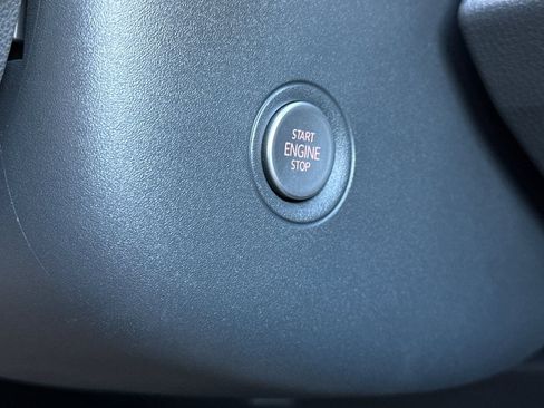 Used 2022 Volkswagen ID.4 Pro S w/ Gradient Package image 23