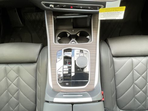 New 2026 BMW X5 xDrive40i w/ Premium Package image 19