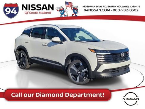 Certified 2025 Nissan Kicks SR AWD/4WD image 1