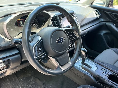 Used 2021 Subaru Crosstrek 2.0i Premium w/ Moonroof Package AWD/4WD image 8