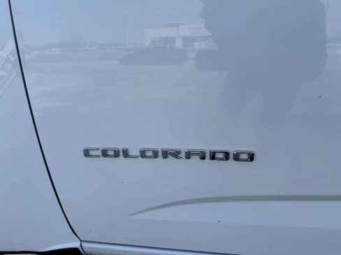 Used 2021 Chevrolet Colorado LT w/ Fleet Safety Package image 29