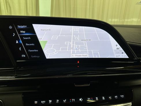 Used 2023 Cadillac Escalade Sport w/ Touring Package image 34