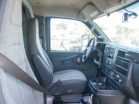New 2026 Chevrolet Express 3500 w/ Power Convenience Package RWD image 11