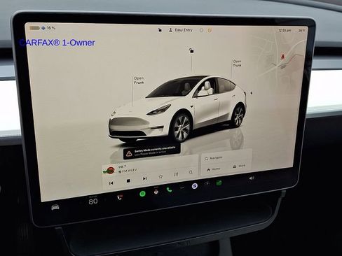 Used 2024 Tesla Model Y Long Range image 17