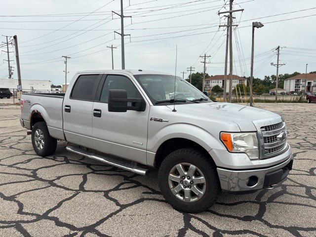 Used 2014 Ford F150 XLT w/ Equipment Group 302A Luxury AWD/4WD image 3