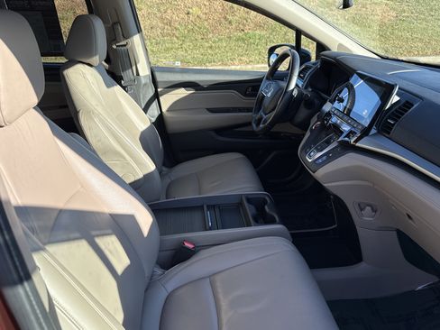 Used 2018 Honda Odyssey EX-L image 34