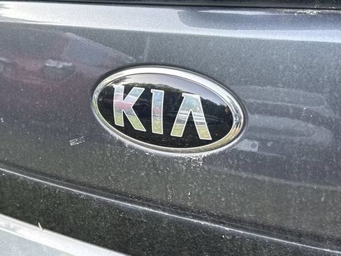 Used 2021 Kia Soul LX FWD image 10