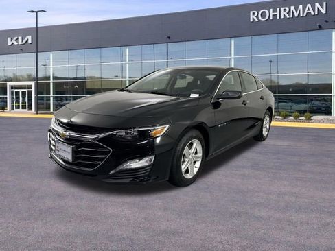 Used 2023 Chevrolet Malibu LT FWD image 1