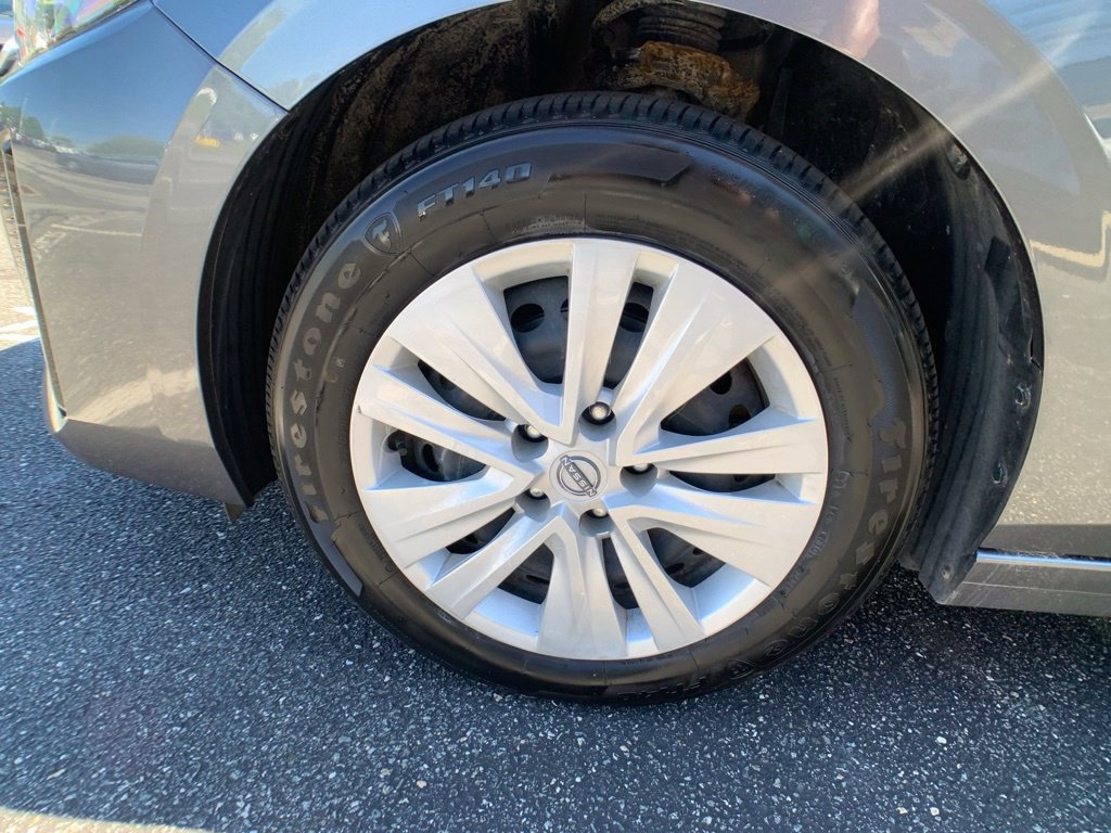 Used 2025 Nissan Sentra S FWD image 34