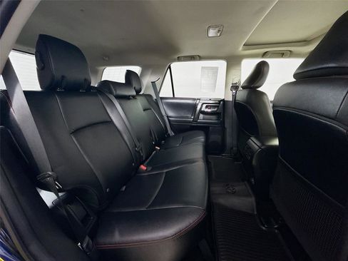 Used 2024 Toyota 4Runner TRD Off-Road Premium image 28