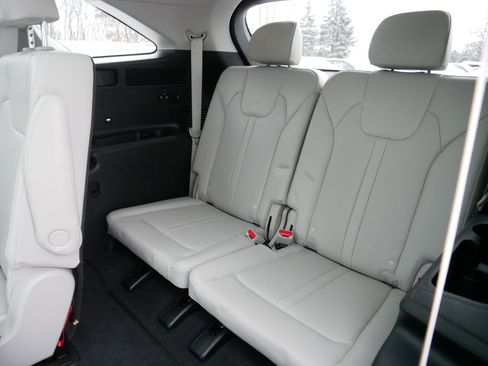 Certified 2023 Kia Sorento X-Line EX image 36