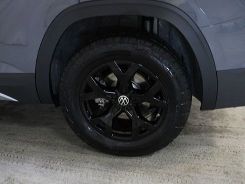 New 2026 Volkswagen Atlas Peak Edition AWD/4WD image 28