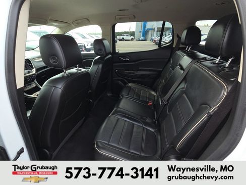 Used 2023 GMC Acadia Denali FWD image 28