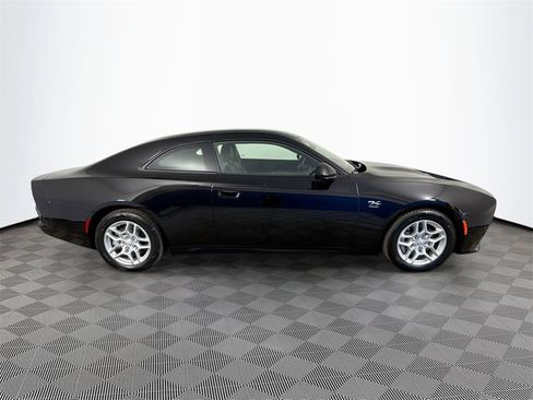 Used 2025 Dodge Charger R/T w/ Quick Order Package 25M R/T image 9
