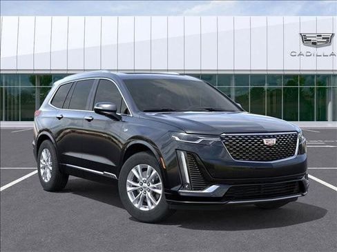 New 2025 Cadillac XT6 Luxury image 7