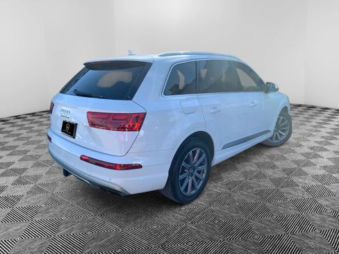 Used 2019 Audi Q7 3.0T Premium w/ Towing Package AWD/4WD image 5