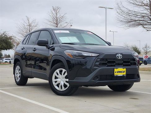 Certified 2026 Toyota Corolla Cross L image 1