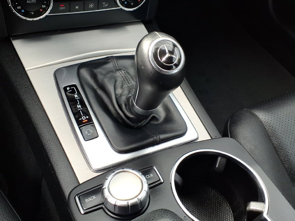 Used 2014 Mercedes-Benz C 300 4MATIC Sedan image 9