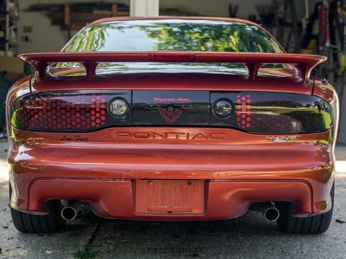 Used 2002 Pontiac Firebird Trans Am RWD image 7