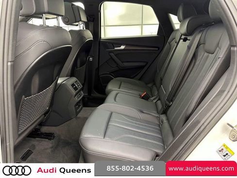 Used 2023 Audi Q5 2.0T Premium Plus w/ Premium Plus Package AWD/4WD image 13