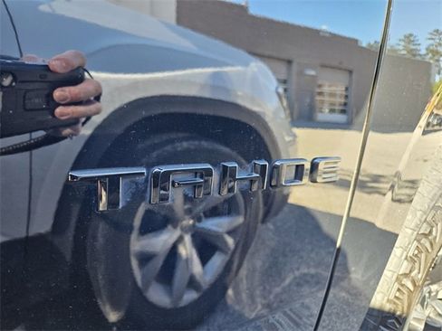 Used 2024 Chevrolet Tahoe Z71 w/ Luxury Package image 9