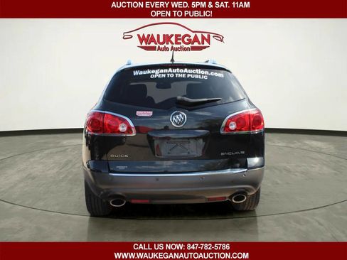 Used 2012 Buick Enclave Leather FWD image 6